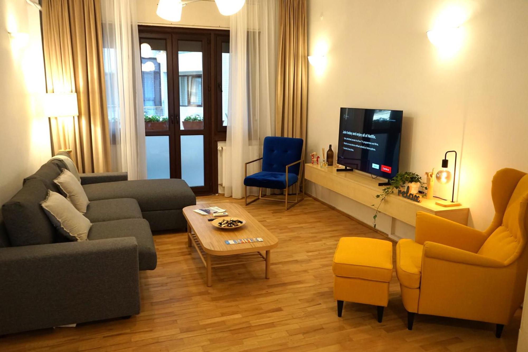 Spacious 3Br, 2Bt With 5 Balconies ブカレスト エクステリア 写真
